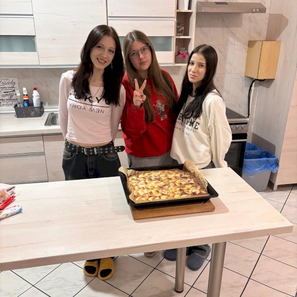 11.12.2025 Szarlotka